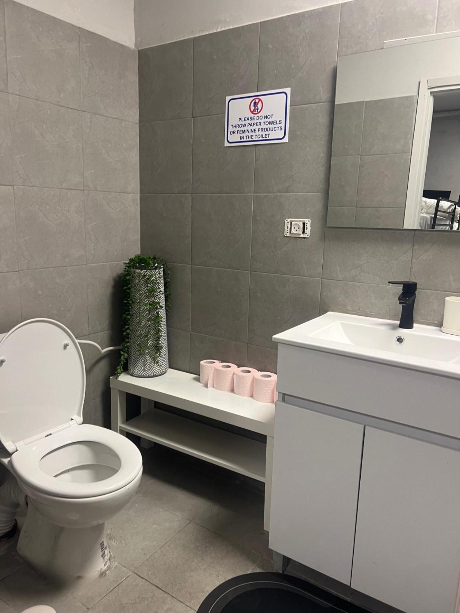 Ofek'S Place - Midtown Tlv تل أبيب المظهر الخارجي الصورة